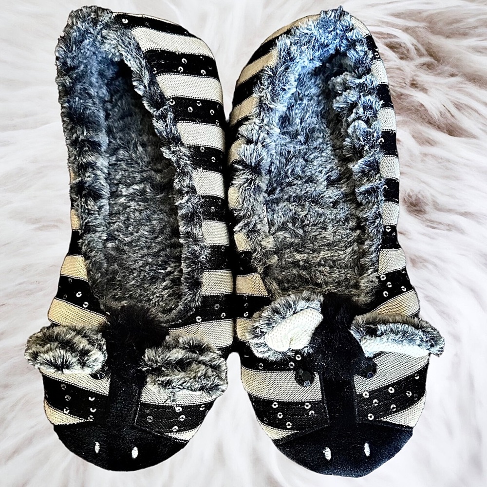 Cozy Cushioned Sequins Animal Slippers 7/8 - Picture 2 of 4